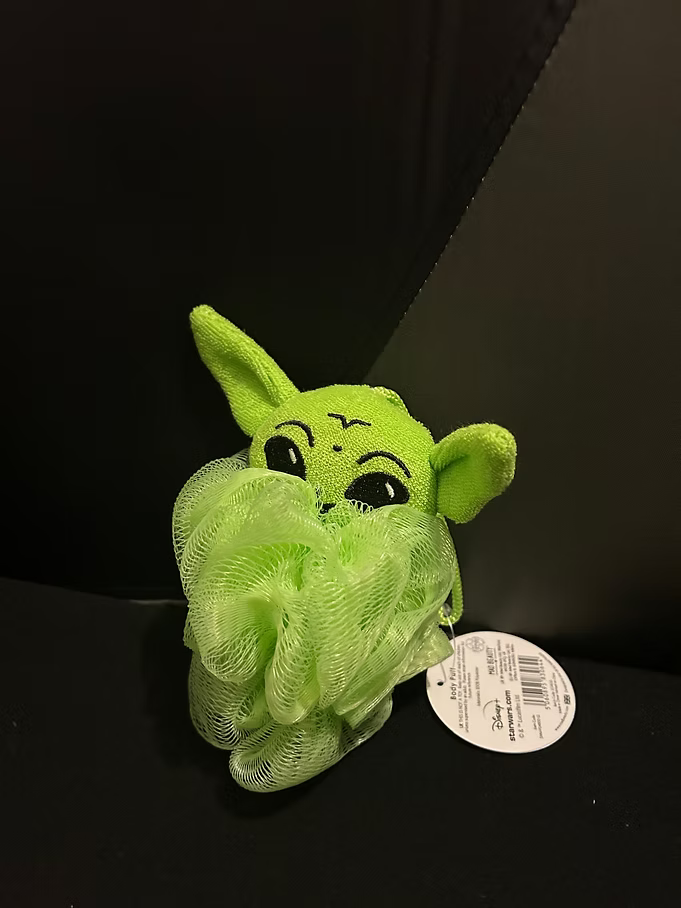Fleur de douche grogu